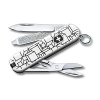  Нож-брелок Classic Cubic Illusion VICTORINOX 0.6223.L2105 