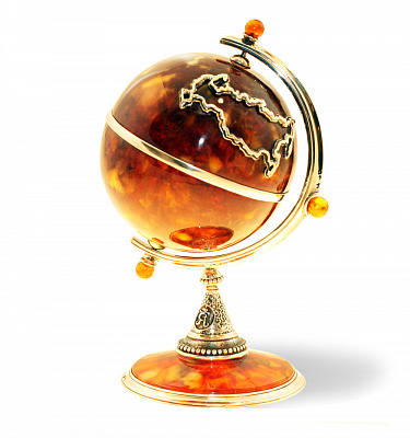 картинка Cувенир "Глобус" из янтаря 15.5 см. Арт. 1804 магазин 