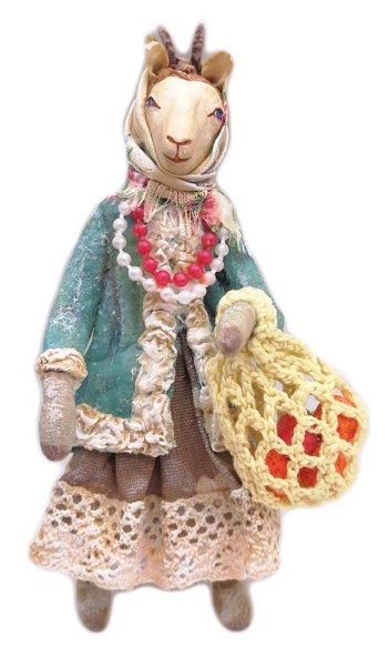 Ватная елочная игрушка "Козочка с мандаринами" 15 см. арт. 674432 