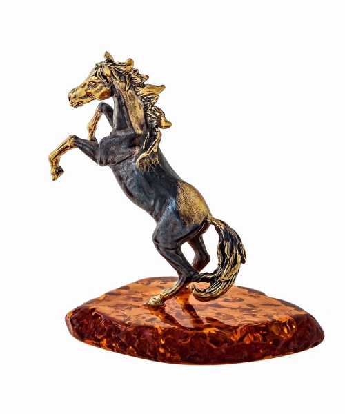 Фигурка из латуни с янтарем Лошадь Спирит 45х55 мм. арт. 1248