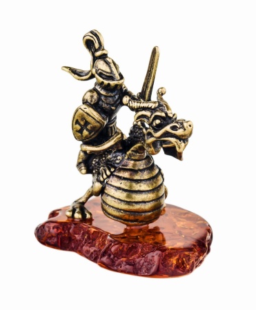Фигурка из латуни с янтарем рыцарь Ланселот Победитель на драконе 58х48 мм. арт.  365