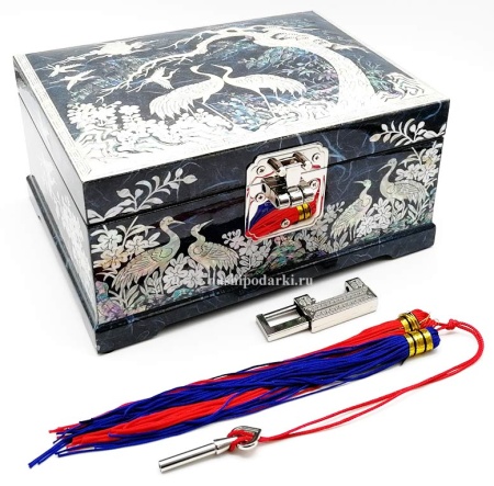 Шкатулка музыкальная перламутровая 18х14х10 см. арт. 234586