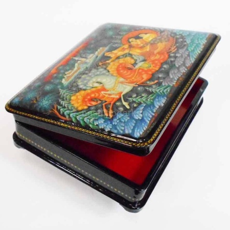 Шкатулка Холуй "Тройка" 15х9см арт. 140119090