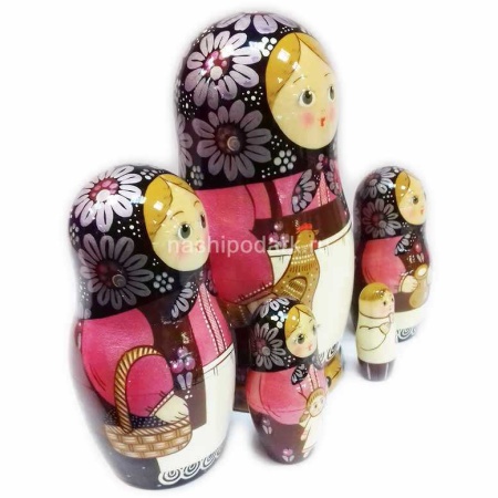  Матрешка 5 мест Сергиев-Посад "Семья" 18см Арт. 060319465