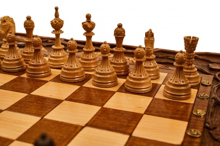 Шахматы + нарды резные "Неркени" 60, с ручкой, Haleyan Артикул: kh147-6 