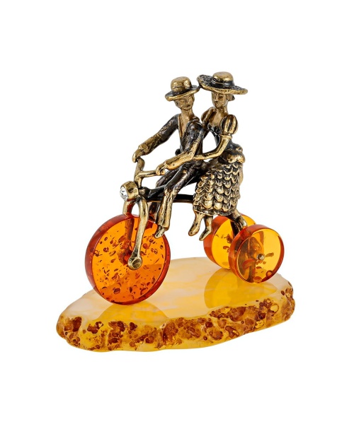 Фигурка из латуни с янтарем парочка на велосипеде на подставке 54х55 мм. арт. 357