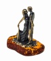 Фигурка из латуни с янтарем парочка Свадебный танец 50х55 мм. арт. 1013