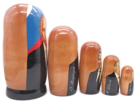 Матрешка "Путин с галстуком" 18 см. 5 мест