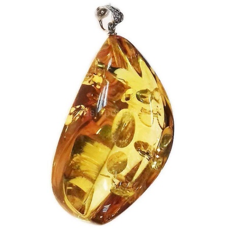 картинка Кулон из Янтаря 5х3.5см 11.18гр  Арт. 190319609 магазин  картинка Кулон из Янтаря 5х3.5см 11.18гр  Арт. 190319609 магазин