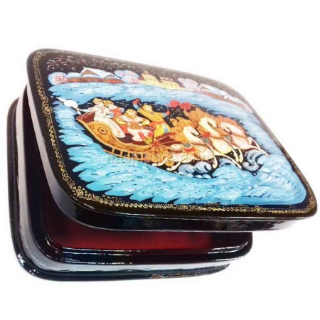 Шкатулка стиль Палех "Зимняя Тройка" 11х14см Арт. 130419747 