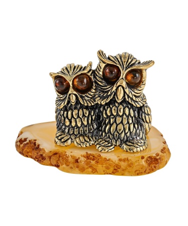 Фигурка из латуни с янтарем Птицы Совушки вместе навсегда 55х35 мм. арт. 2790