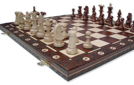 Шахматы "Консул" (Польша, дерево, 48х24х6см) 