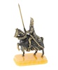 Фигурка из латуни с янтарем рыцарь на коне с копьём 65х118 мм. арт. 604