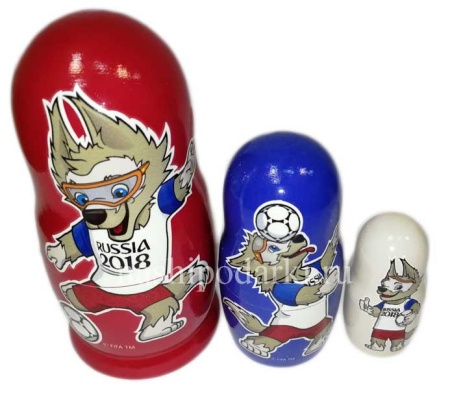 Матрешка FIFA 2018 "Забивака", 3 места, красная 