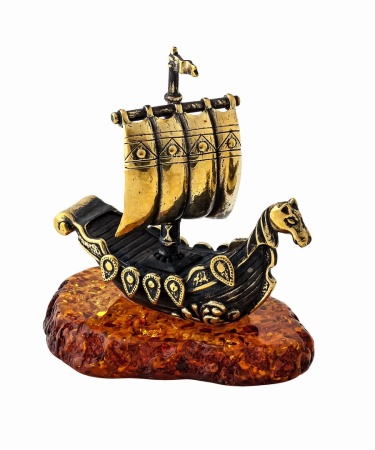 Фигурка из латуни с янтарем Корабль Ладья Славянская 55х60 мм. арт. 1234