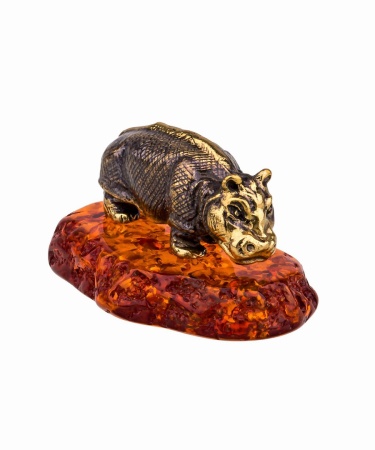 Фигурка из латуни с янтарем Бегемотик 42х21 мм. арт. 833
