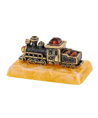 Фигурка из латуни с янтарем Паровоз Гран-при 60х30 мм. арт. 1646