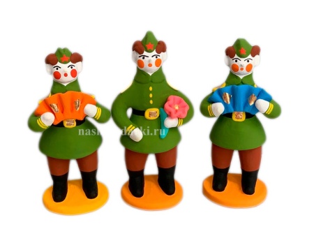 Дымковская игрушка "Красноармеец" 12 см. арт. 11113