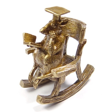 Фигурка из латуни Крыс ученый на кресле арт. 1192