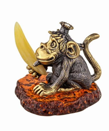 Фигурка из латуни с янтарем Обезьяна с бананом Лилу 45х45 мм. арт. 922