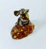 Фигурка из латуни с янтарем Крыса Рататуй арт. 1157
