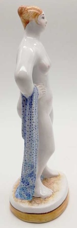 Ярославская майолика "Купальщица" 18 см. арт. 73421  Ярославская майолика "Купальщица" 18 см. арт. 73421