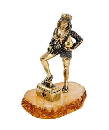 Фигурка из латуни с янтарем Мед Сестра 40х55 мм. арт. 2893
