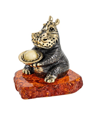 Фигурка из латуни с янтарем Бегемот праздник 40х45 мм. арт. 2745