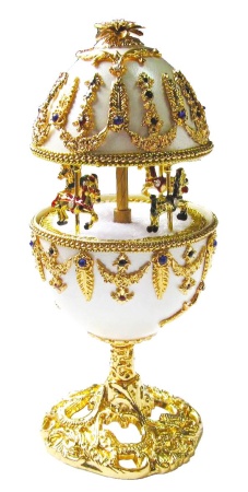 Яйцо пасхальное музыкальное "Карусель" 14 см. арт. 13101A 