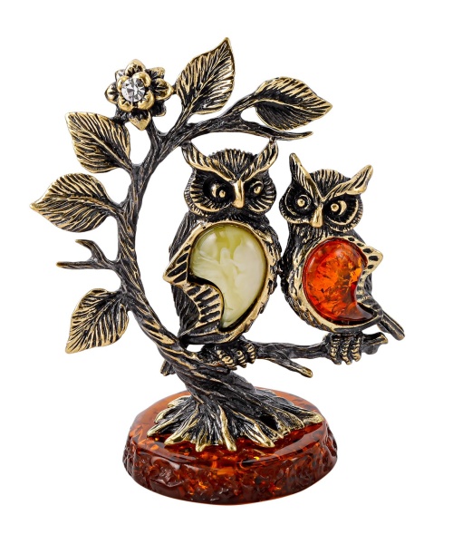 Фигурка из латуни с янтарем Птицы Совушки подружки на дереве 60х75 мм. арт. 2385