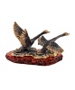 Фигурка из латуни с янтарем Птицы Лебеди улетаем на Юг 70х40 мм. арт. 2034