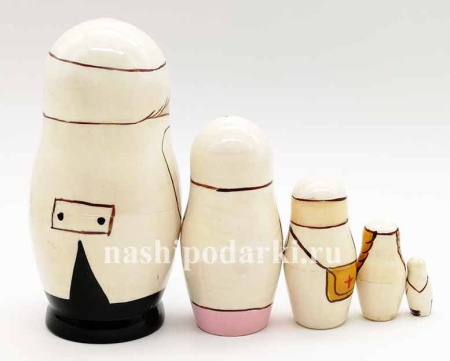 Матрешка "Врач" 10 см. 5 мест арт. 8176534
