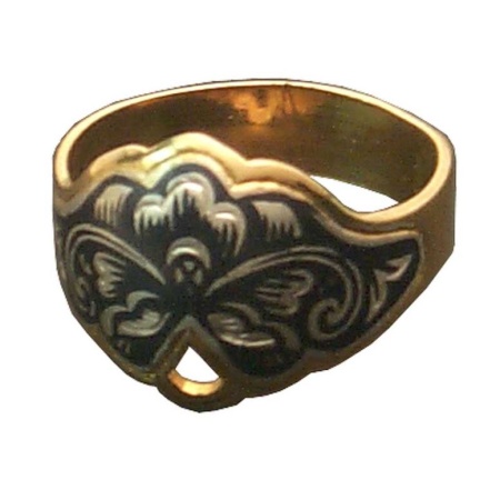 Серебряное кольцо