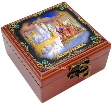 Шкатулка деколь Кремль