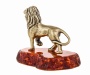 Фигурка из латуни с янтарем Лев на подставке 40х35 мм. арт. 160