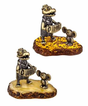 Фигурка из латуни с янтарем крокодил с другом 53х50 мм. арт. 916