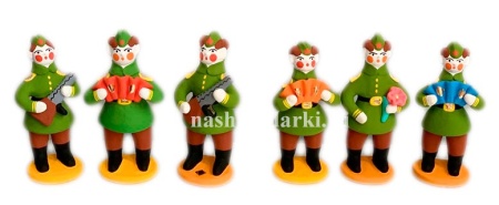 Дымковская игрушка солдат с гармонью 12 см. арт. 11115