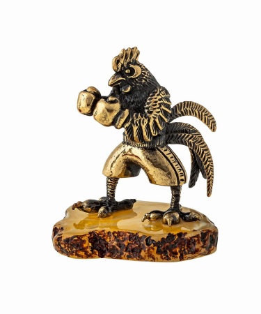 Фигурка из латуни с янтарем Птица Петух Боксер 40х55мм. арт. 1233