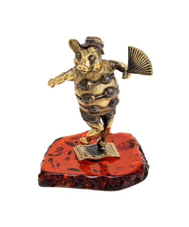 Фигурка из латуни с янтарем Поросенок Фифа 60х45 мм, арт. 1274