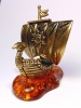 Фигурка из латуни с янтарем Ладья большая арт. 1361