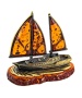 Фигурка из латуни с янтарем Корабль Попутный ветер 70х75 мм. арт. 2314
