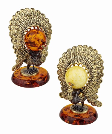 Фигурка из латуни с янтарем Птица Павлин красивый 43х68 мм. арт. 910