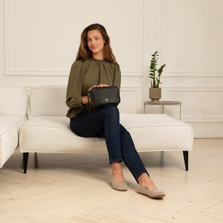 Сумка кросс-боди женская Passione BUGATTI 49253401 