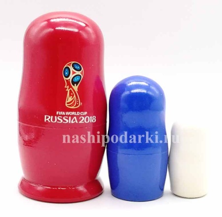 Матрешка FIFA 2018 красная 3 места 12 см. арт. 555666  Матрешка FIFA 2018 красная 3 места 12 см. арт. 555666