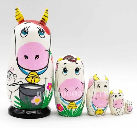 картинка Матрешка "Корова" 11 см. 5 мест арт. 8572814 матрешки