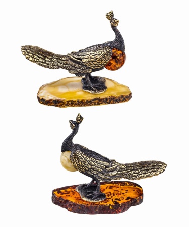 Фигурка из латуни с янтарем Птица Павлин 64х57 мм. арт. 814