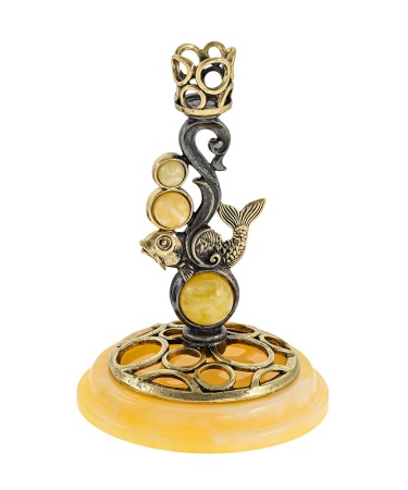 Подсвечник Золотой карп из янтаря 60х85 мм. арт. 2797