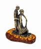 Фигурка из латуни с янтарем парочка Свадебный танец 50х55 мм. арт. 1013