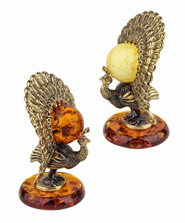 Фигурка из латуни с янтарем Птица Павлин красивый 43х68 мм. арт. 910
