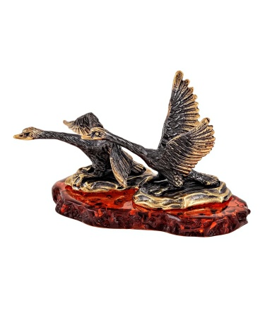 Фигурка из латуни с янтарем Птицы Лебеди улетаем на Юг 70х40 мм. арт. 2034